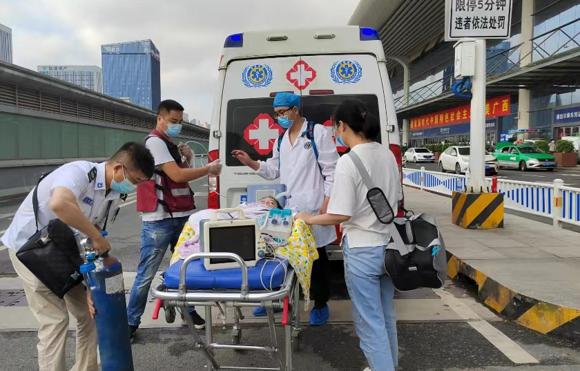 蒲城县救护车出租公司